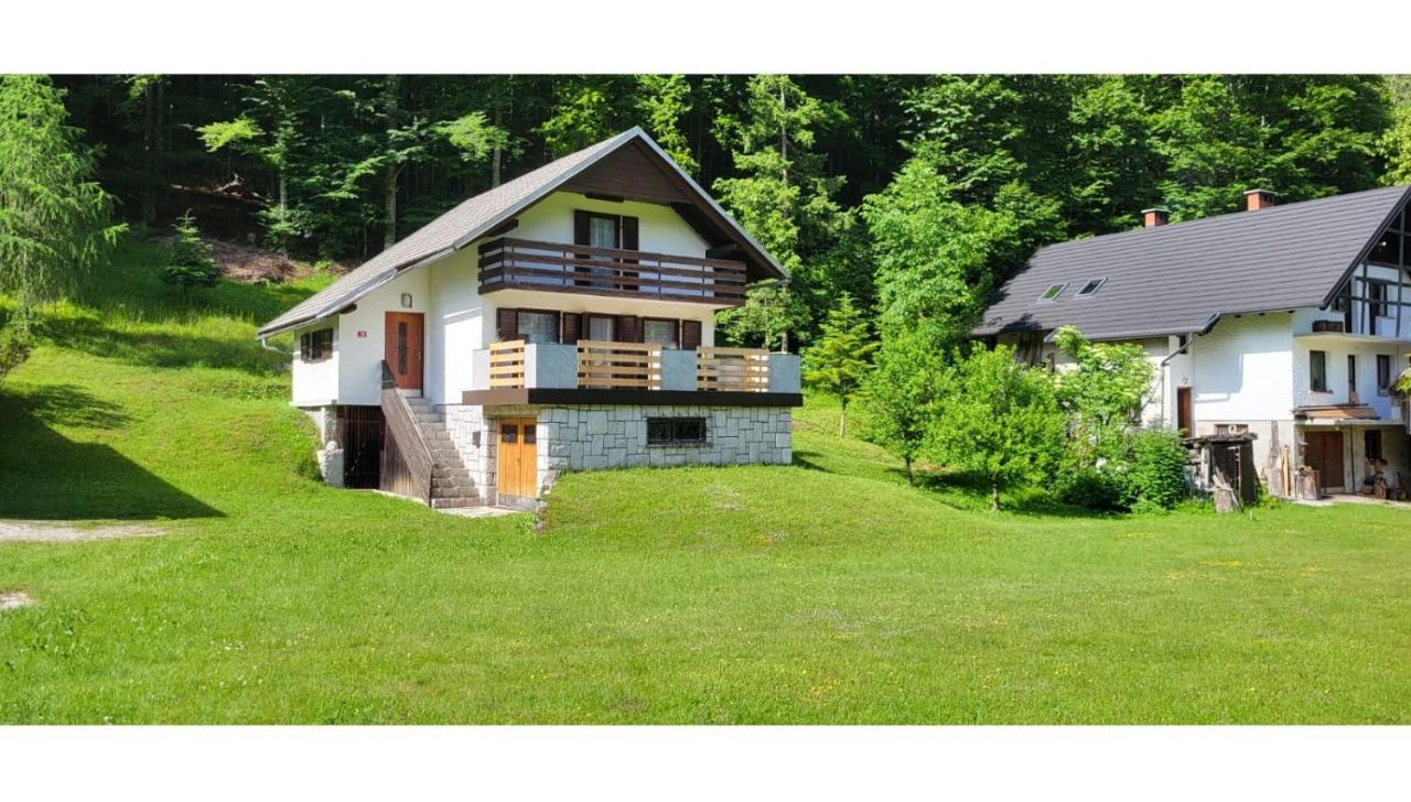 Villa Pocitniska Hisa Pr Puc Mojstrana Esterno foto